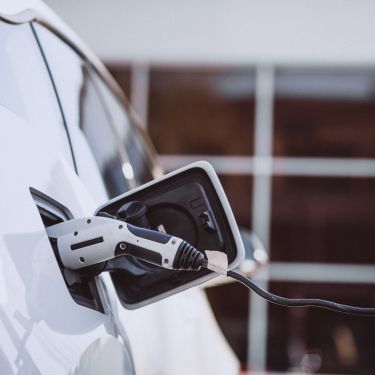 DALŠÍ PODPORA ELEKTROMOBILITY